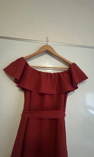 Vestido Zara hombros descubiertos
