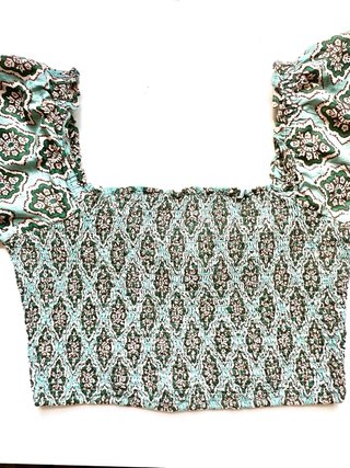 Top Zara Estampado Verde Talla XS