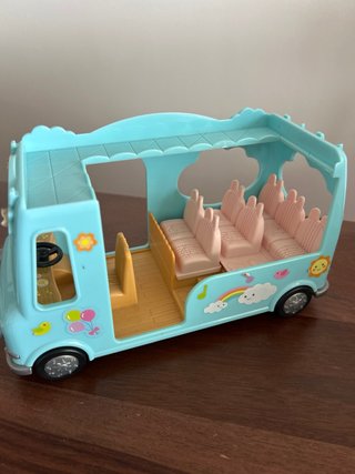 Sylvanian families. Casita, coche, bus, tienda