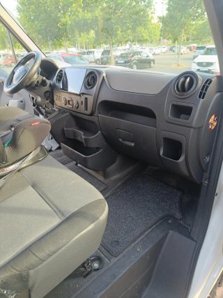 Nissan NV400 2014