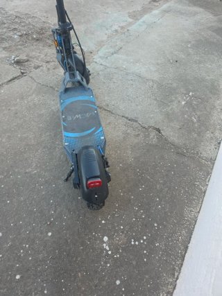 Patinete Eléctrico B-MOV5