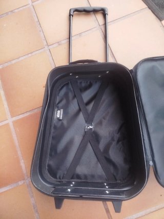 Mochila con ruedas perfecta para clases: primaria