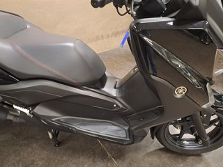 Yamaha XMAX 250 BLACK