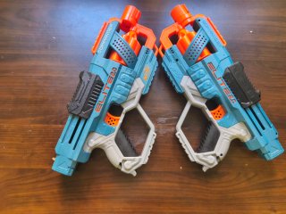 Lote 6 Pistolas Nerf + 63 Balas