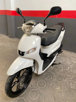 Peugeot Tweet 50 Scooter Blanca 2019