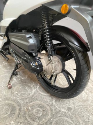 Peugeot Tweet 50 Scooter Blanca 2019