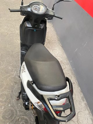 Peugeot Tweet 50 Scooter Blanca 2019