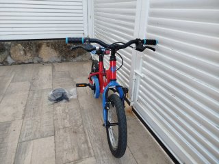 Bicicleta infantil BPRO 14 roja y azul