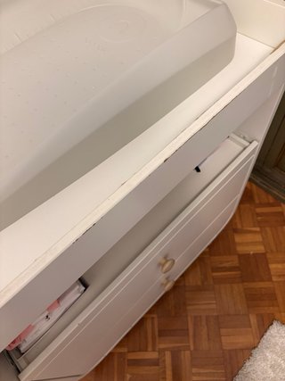 Cambiador Bebé IKEA MYLLRA