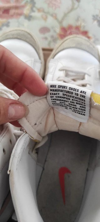 Zapatillas Nike Blazer Blancas y Rosas