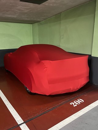 Porsche GT4