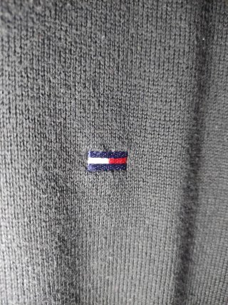 Jersey Tommy Hilfiger cuello vuelto Talla M