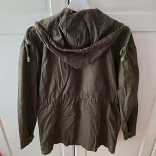 Parka fina verde militar Talla S
