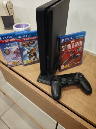 PlayStation 4 PS4 Sony Preto