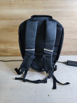 Mochila LED Con Carcasa Rígida