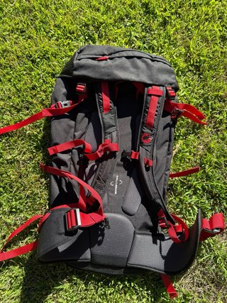 Mochila Alpinismo Mammut Trion 28L Negra