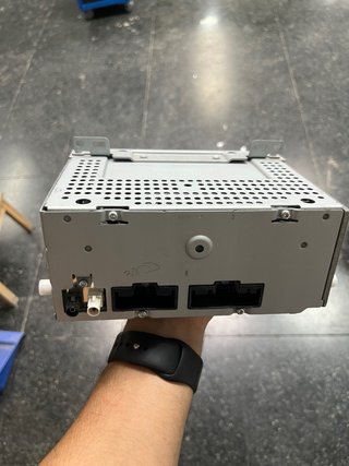Módulo Radio Ford Tourneo Courier