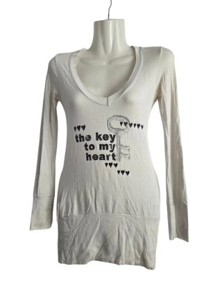 Camiseta blanca manga larga the key to my heart