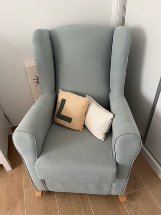 Mecedora Kenay Home y cómoda Ikea