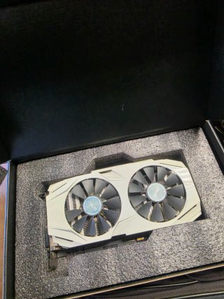 Tarjeta Gráfica ASUS GeForce GTX 1070 DUAL