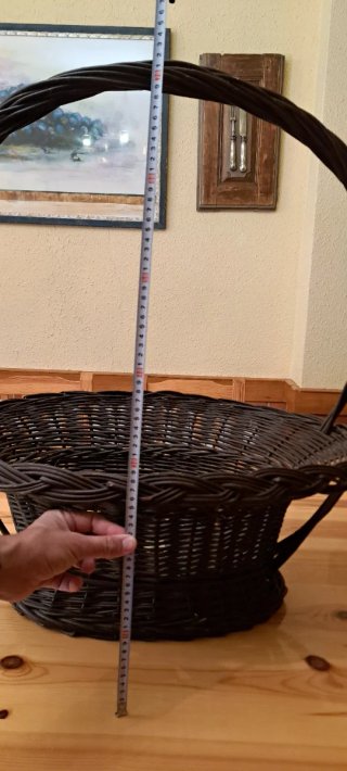 Cesta de mimbre