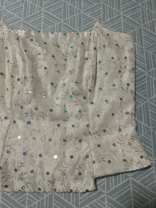 Corpiño/Top de fiesta plateado talla 44