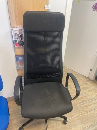 Sillas de escritorio con ruedas. Silla