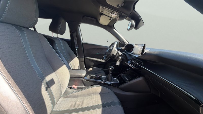 Peugeot 2008 2023, foto 12