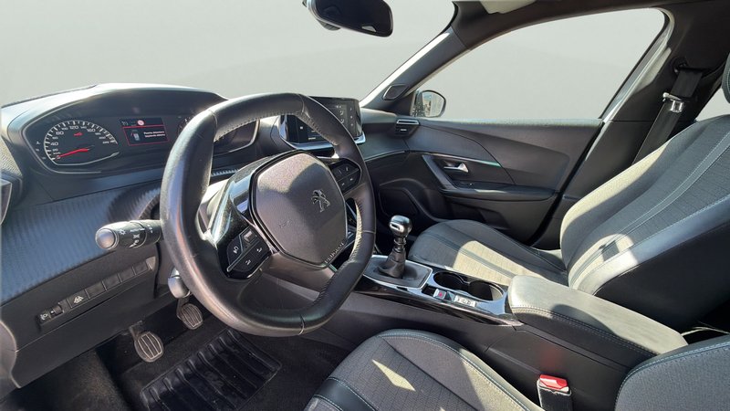 Peugeot 2008 2023, foto 16