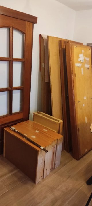 Armario clásico de madera