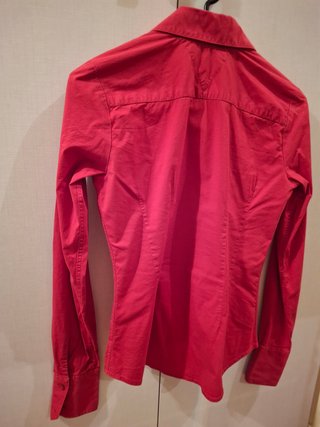 Camisa mujer Tommy Hilfiger. Talla 4. Roja
