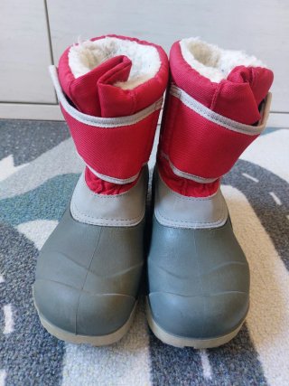 Buzo y botas de nieve para niñ@