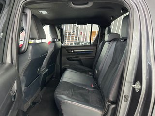 Toyota Hilux 2.8 D-4D 204CV C.Dobl GR Sport AT HVO100