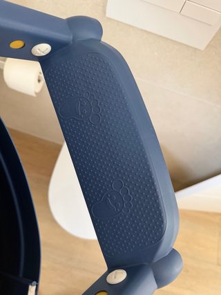 Escalera orinal bebé azul y amarillo