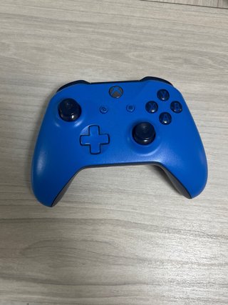Xbox One 500GB Negra + Mando