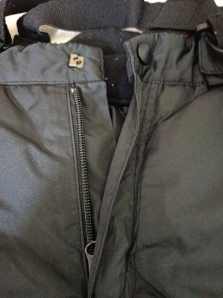 Pantalón de esquí negro con tirantes infantil