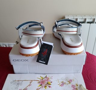 Sandalias Geox Piel Sorapis Talla 38 de 110€