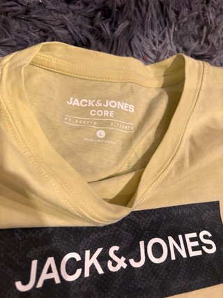 Camiseta Jack & Jones amarilla