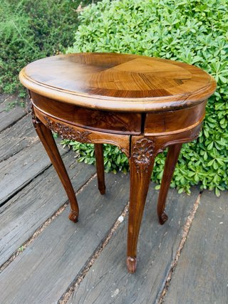 Mesita auxiliar de madera