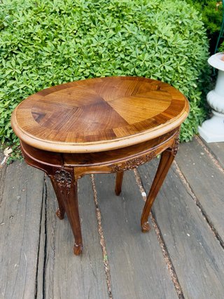 Mesita auxiliar de madera