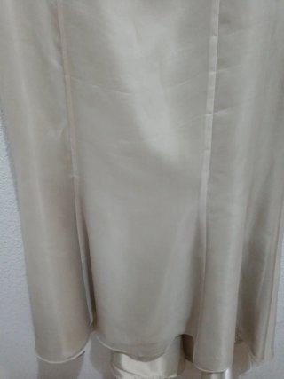 Traje de novia civil beige