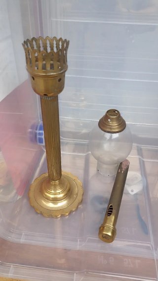 Candelabro Eclesiástico Dorado
