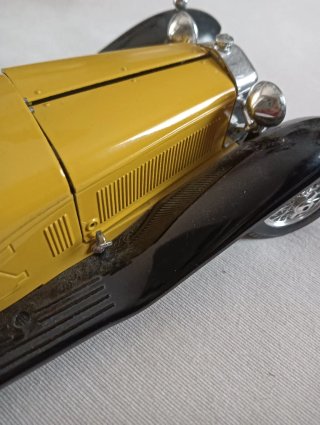 Modellino Auto d'epoca Giallo/Nero