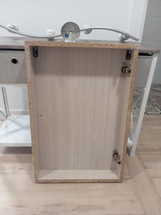 Mueble para contador de luz