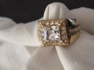 Anello Dolce & Gabbana con zirconi