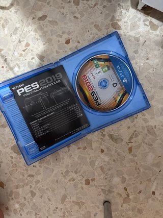 FIFA 19 y PES 2019 PS4