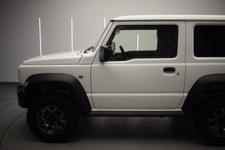 Suzuki Jimny 1.5 JX 5MT