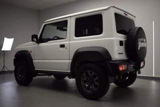 Suzuki Jimny 1.5 JX 5MT