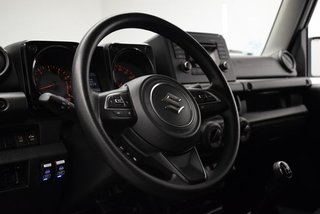 Suzuki Jimny 1.5 JX 5MT