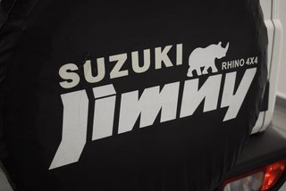 Suzuki Jimny 1.5 JX 5MT